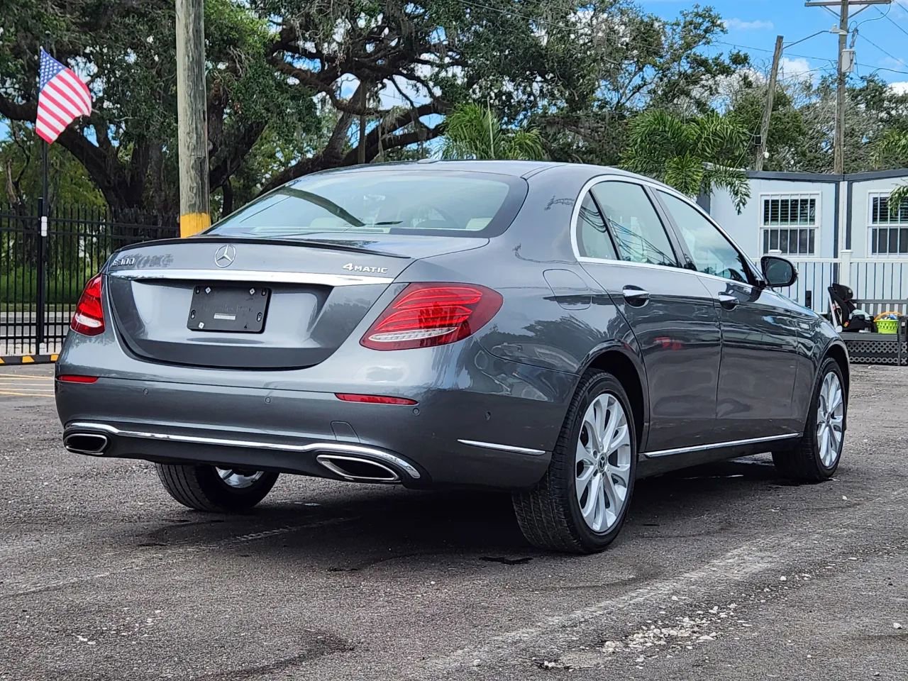 Used 2018 Mercedes-Benz E 300 4MATIC w/ Premium 1 Package image 7