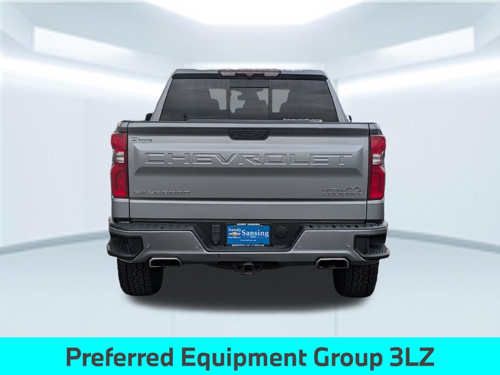 Used 2023 Chevrolet Silverado 1500 High Country w/ Z71 Off-Road Package AWD/4WD image 5
