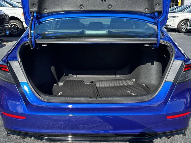 Used 2025 Honda Accord Sport image 10