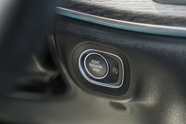 Used 2022 Mercedes-Benz GLS 450 4MATIC image 27