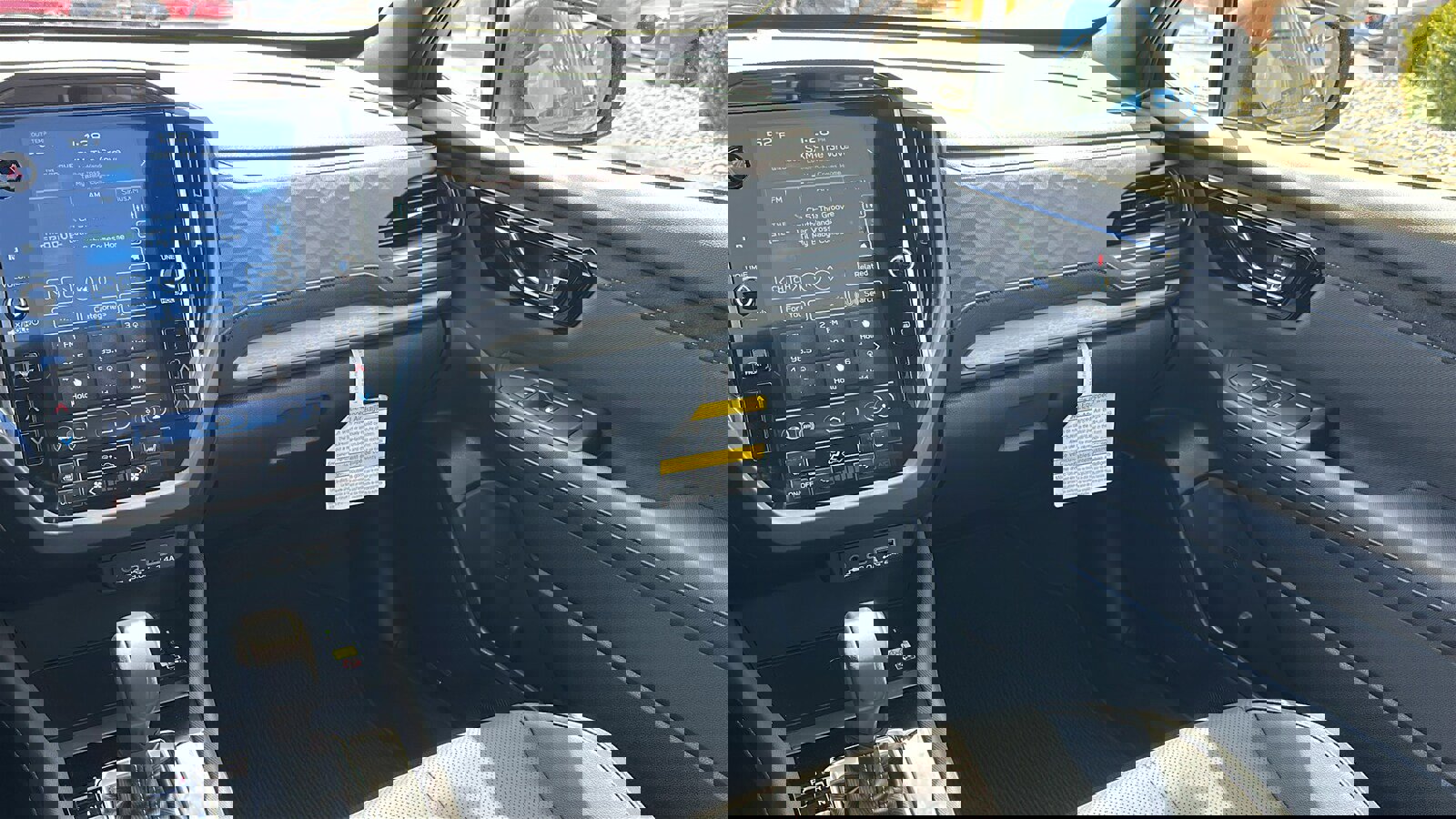 Certified 2025 Subaru Forester Limited image 25