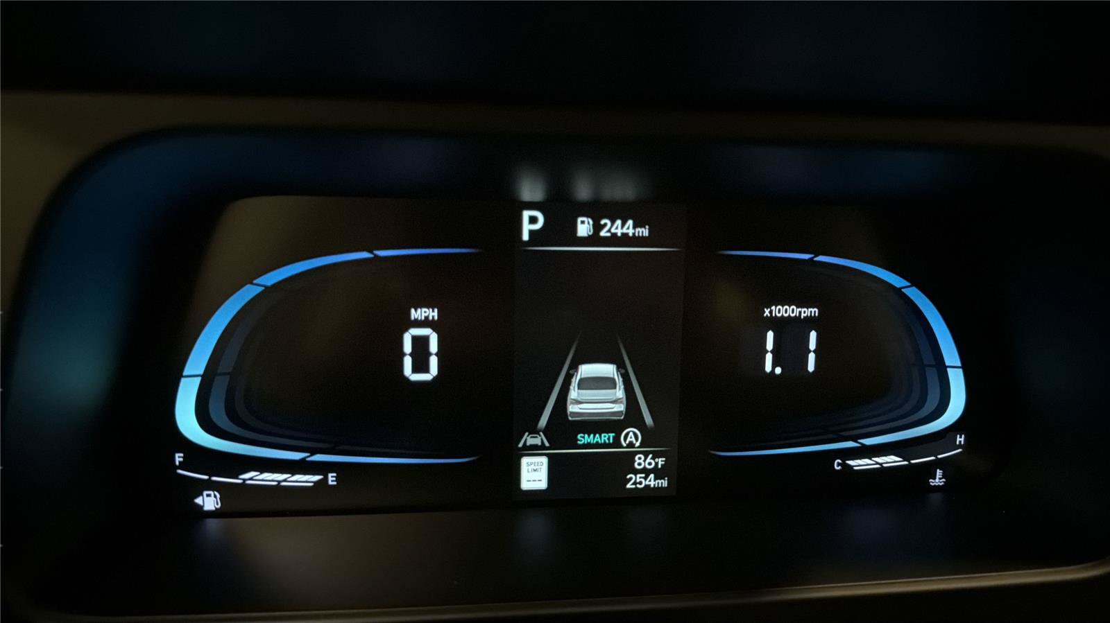 Certified 2026 Hyundai Elantra SE FWD image 14