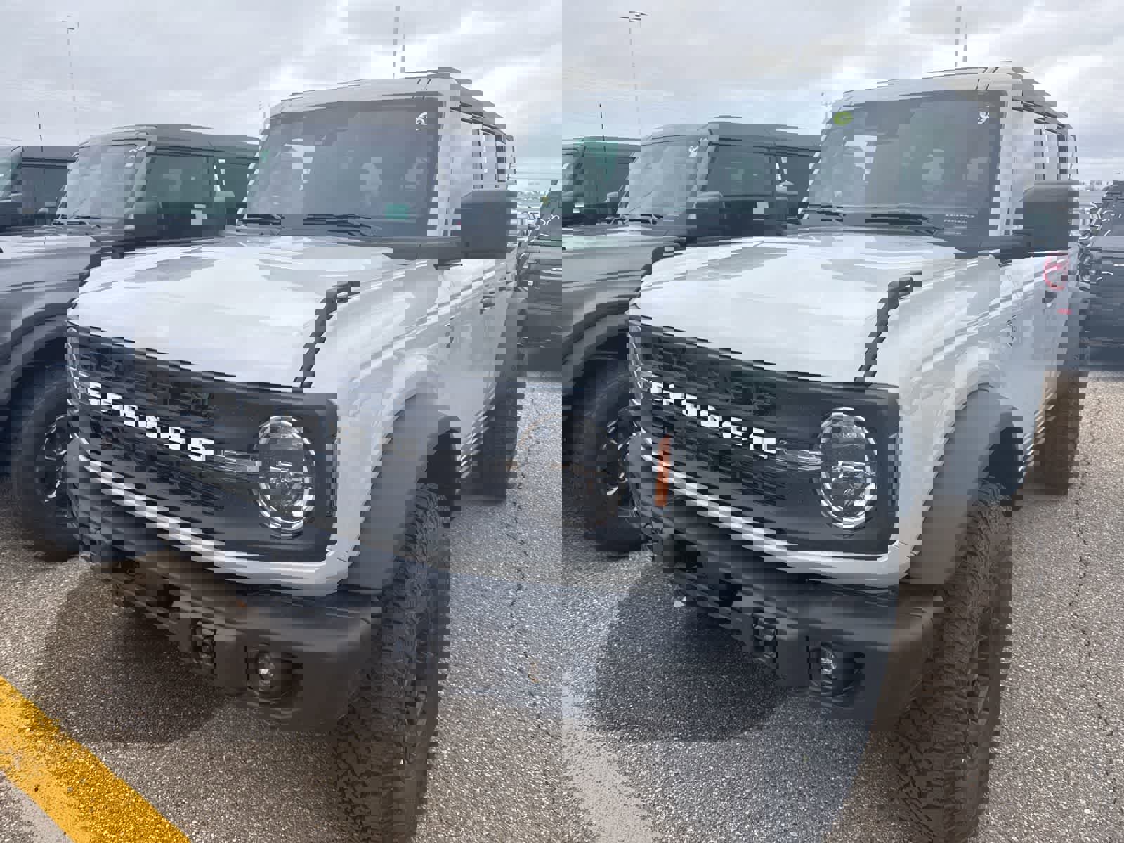 New 2026 Ford Bronco Big Bend w/ Black Diamond Package image 2