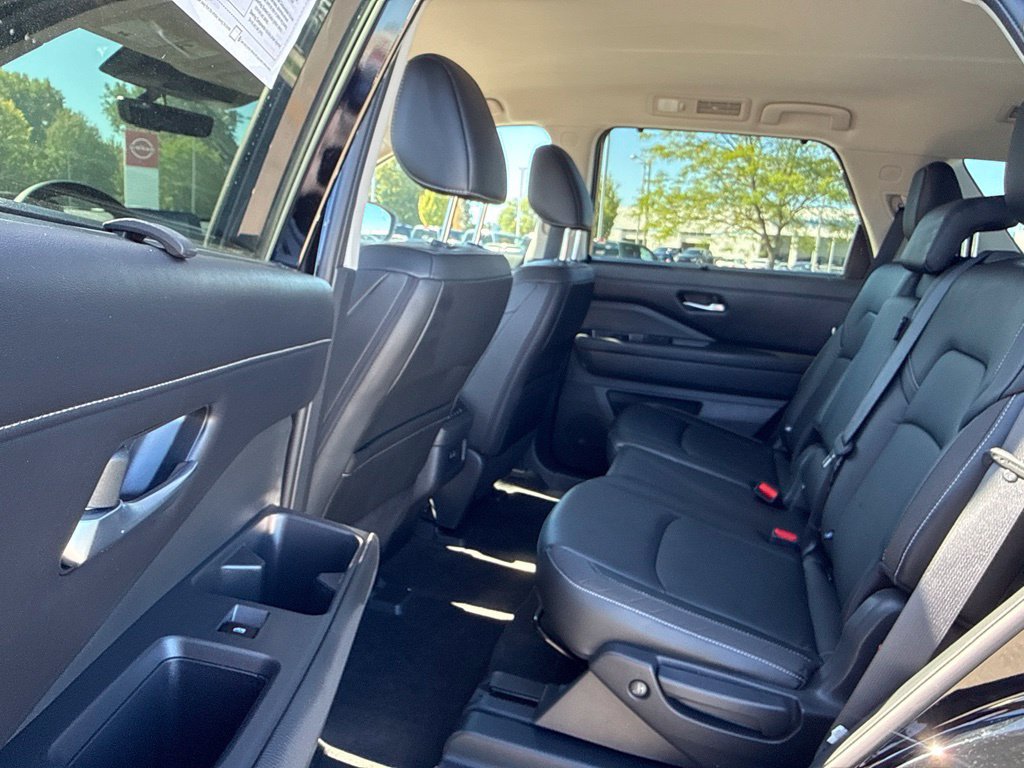 Certified 2023 Nissan Pathfinder SL AWD/4WD image 24