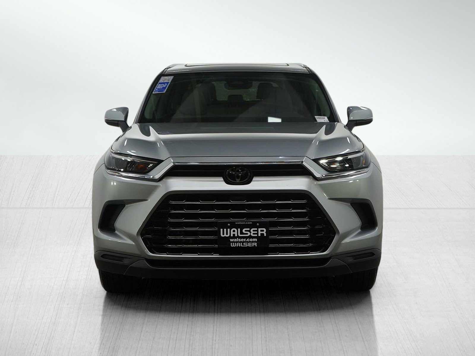 Used 2025 Toyota Grand Highlander AWD Hybrid image 8