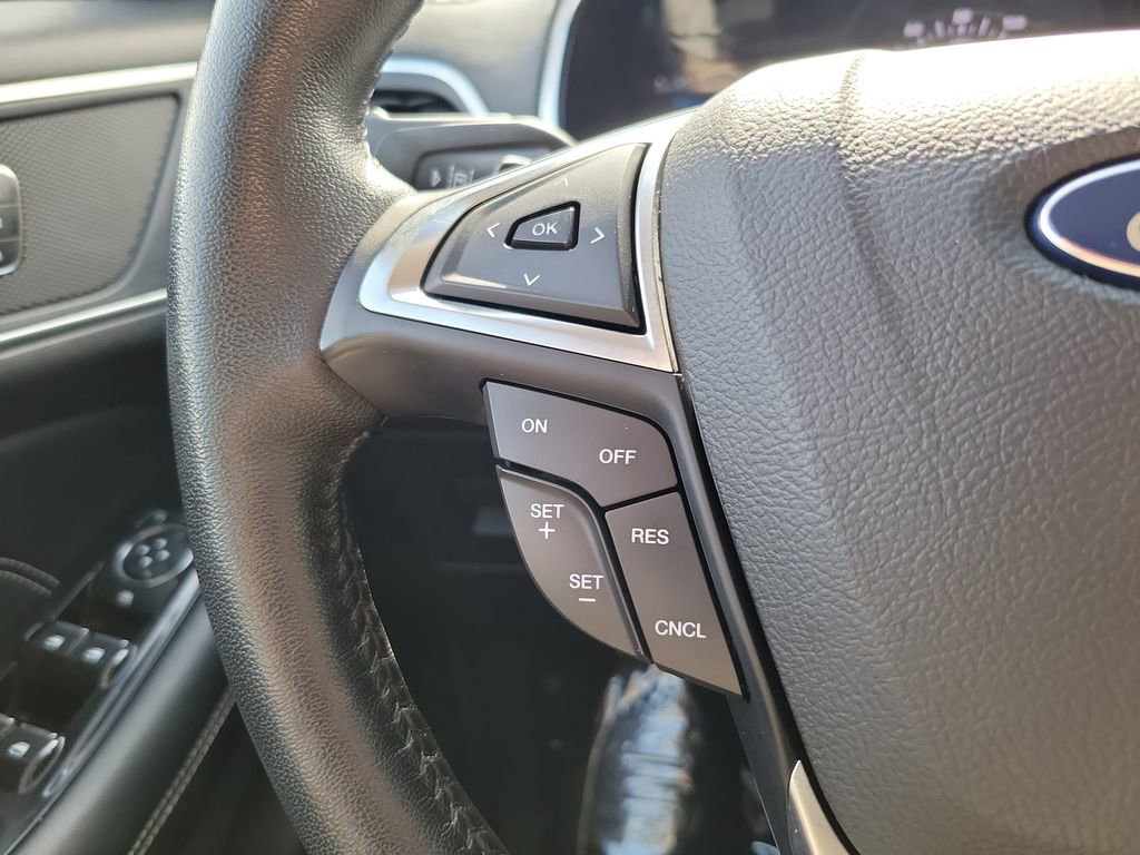 Used 2017 Ford Edge Titanium w/ Equipment Group 302A image 25