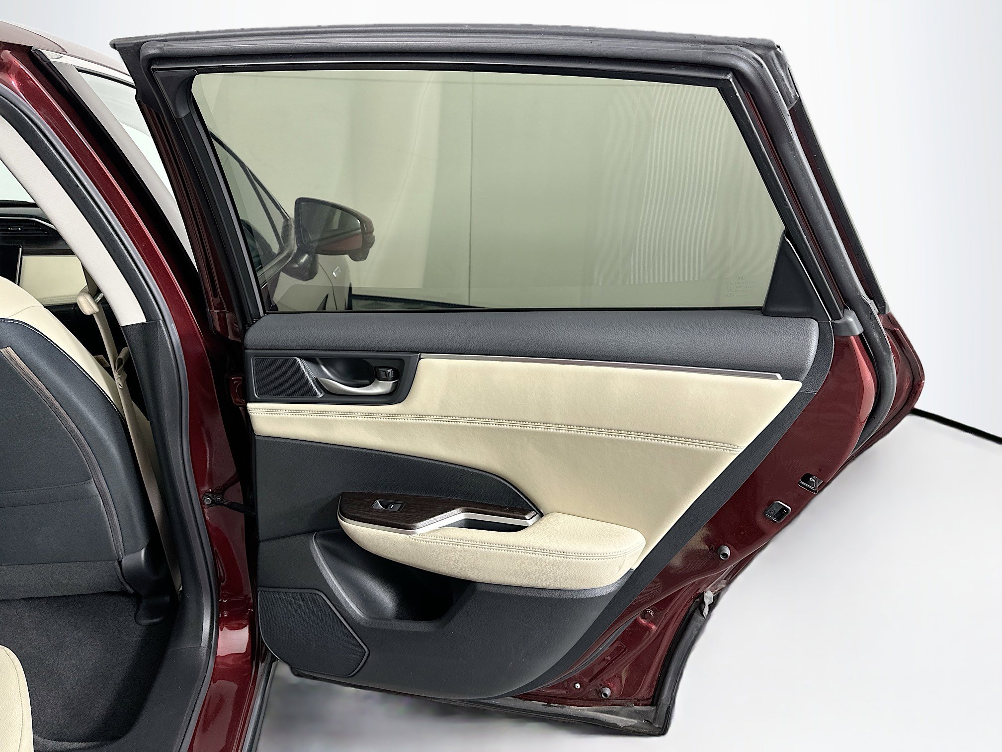 Used 2018 Honda Clarity Sedan image 28