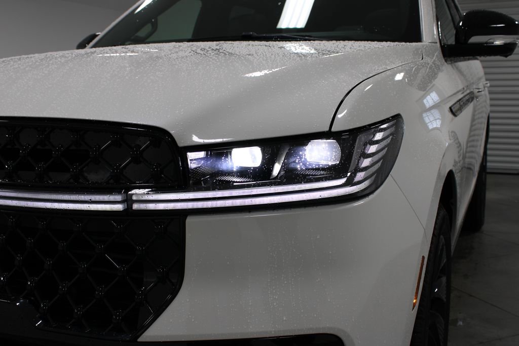 New 2026 Lincoln Navigator Reserve image 60