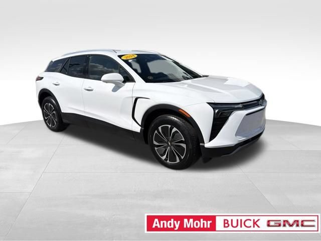 Used 2024 Chevrolet Blazer EV LT AWD/4WD image 2