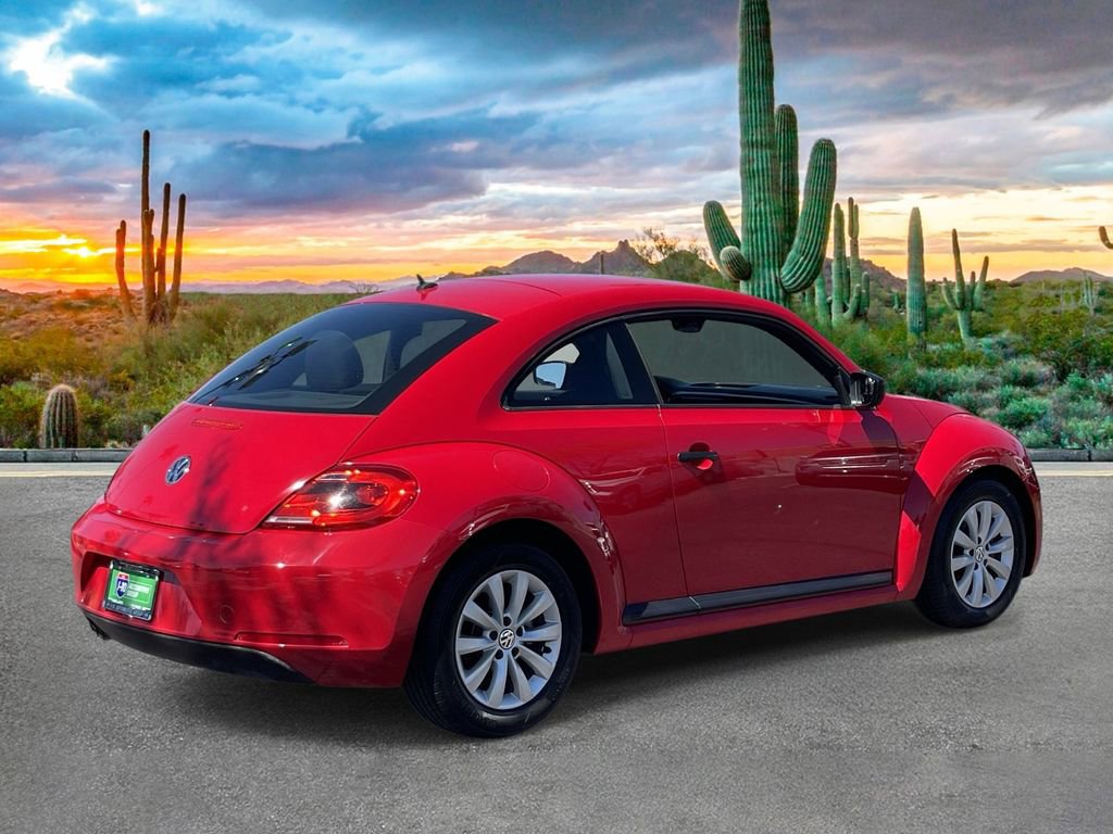 Used 2014 Volkswagen Beetle 2.5 image 3