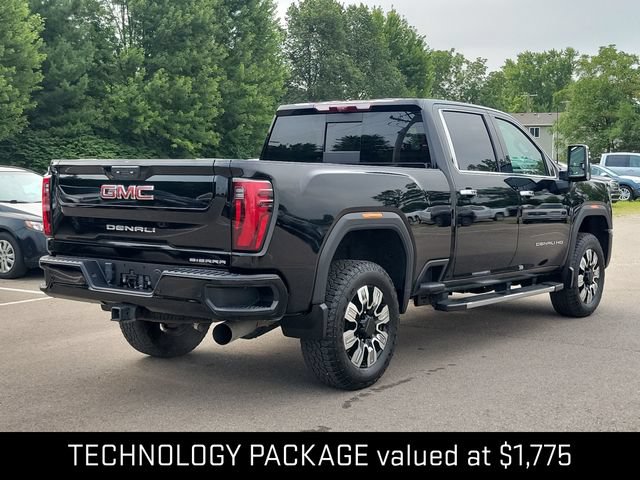 Used 2024 GMC Sierra 2500 Denali w/ Technology Package AWD/4WD image 4