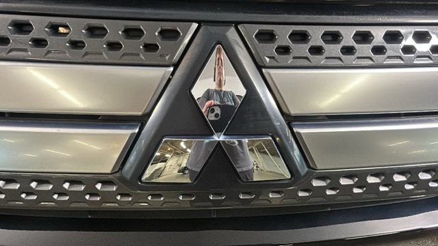 Used 2019 Mitsubishi Outlander GT AWD/4WD image 8