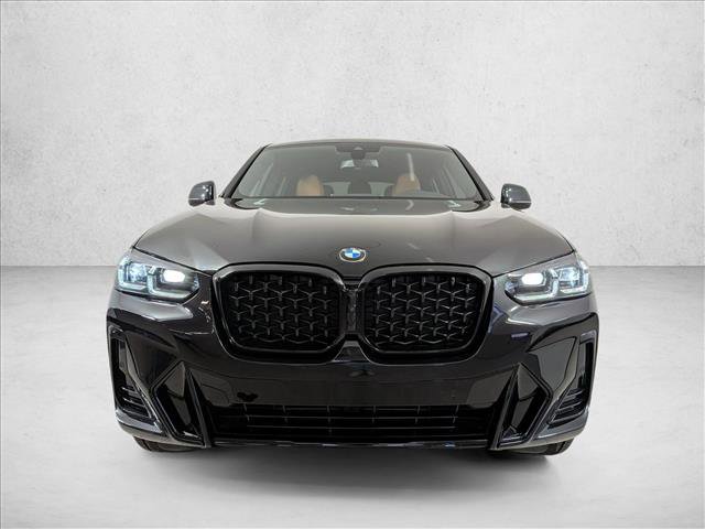 Used 2025 BMW X4 xDrive30i w/ Premium Package image 6