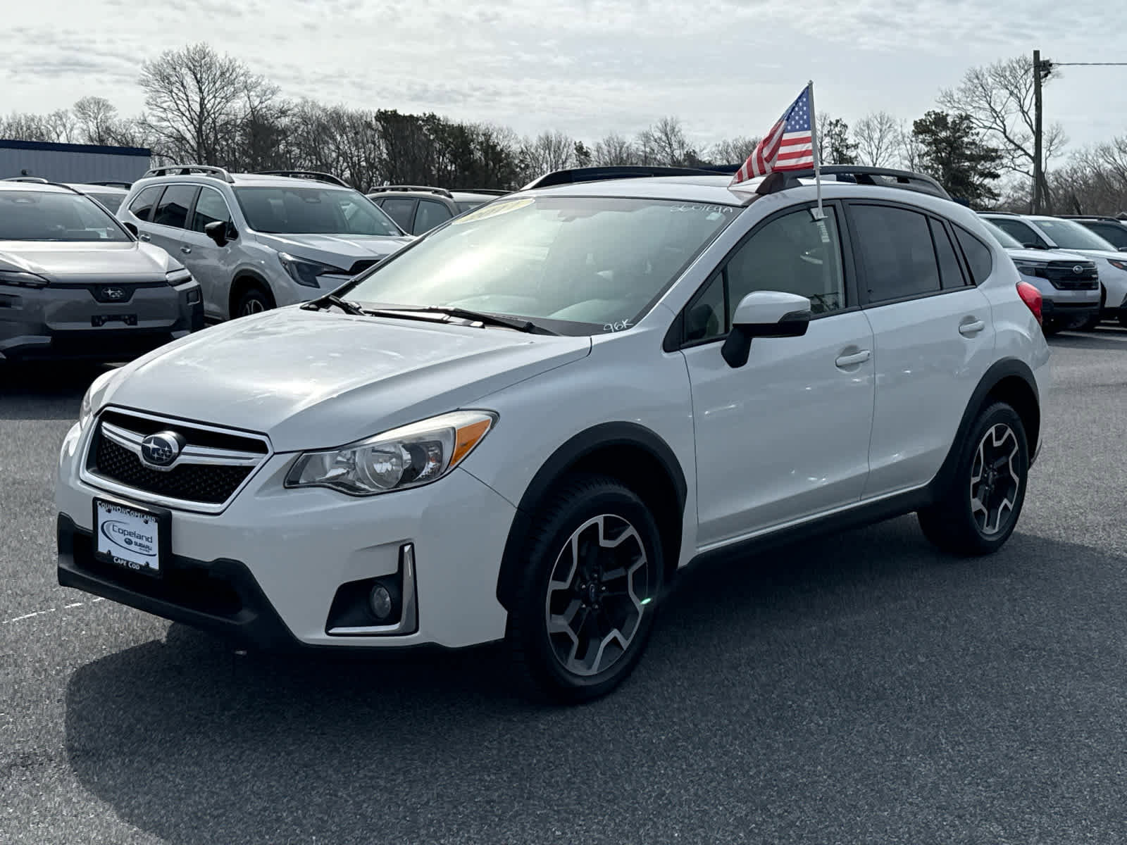 Used 2017 Subaru Crosstrek 2.0i Limited image 3