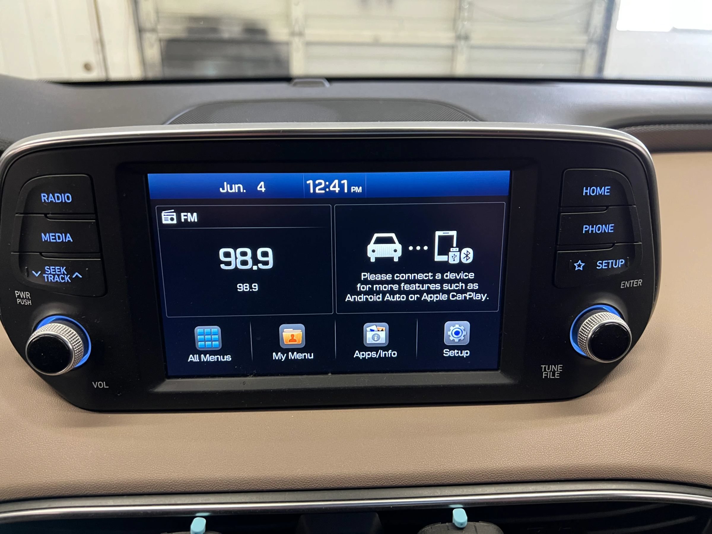 Used 2019 Hyundai Santa Fe SEL AWD/4WD image 25