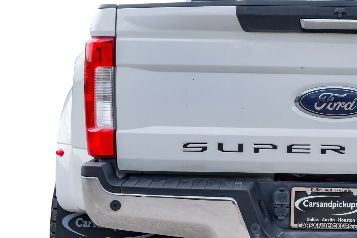 Used 2017 Ford F350 Lariat w/ Lariat Value Package image 51