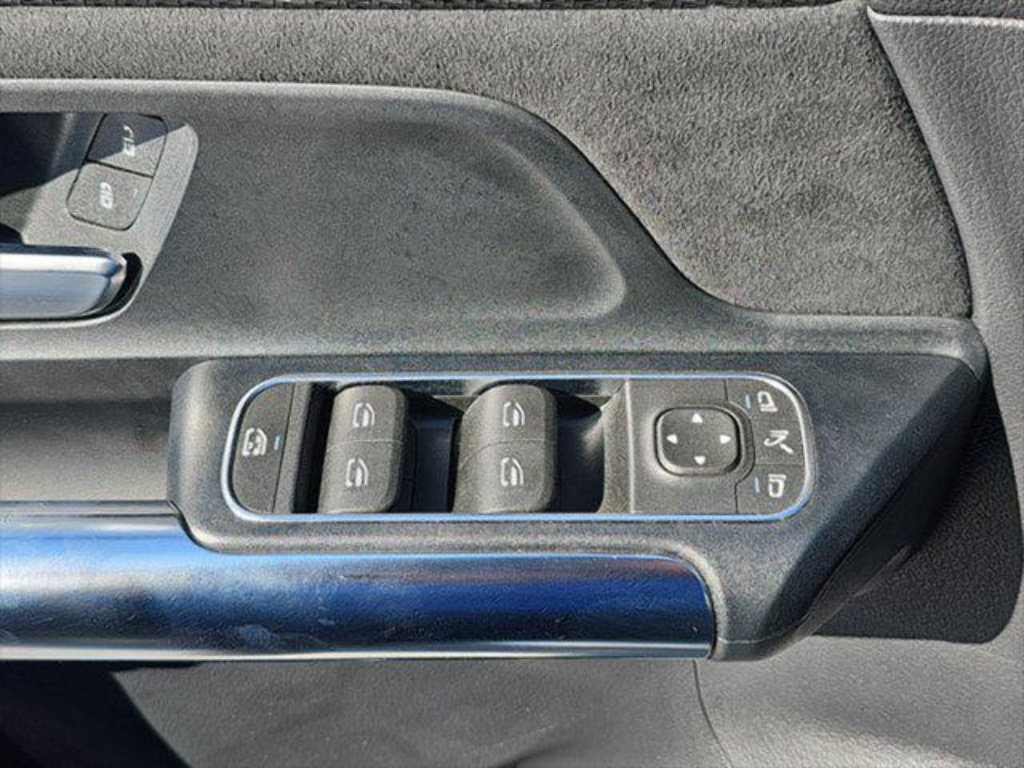 Used 2022 Mercedes-Benz GLA 250 image 27