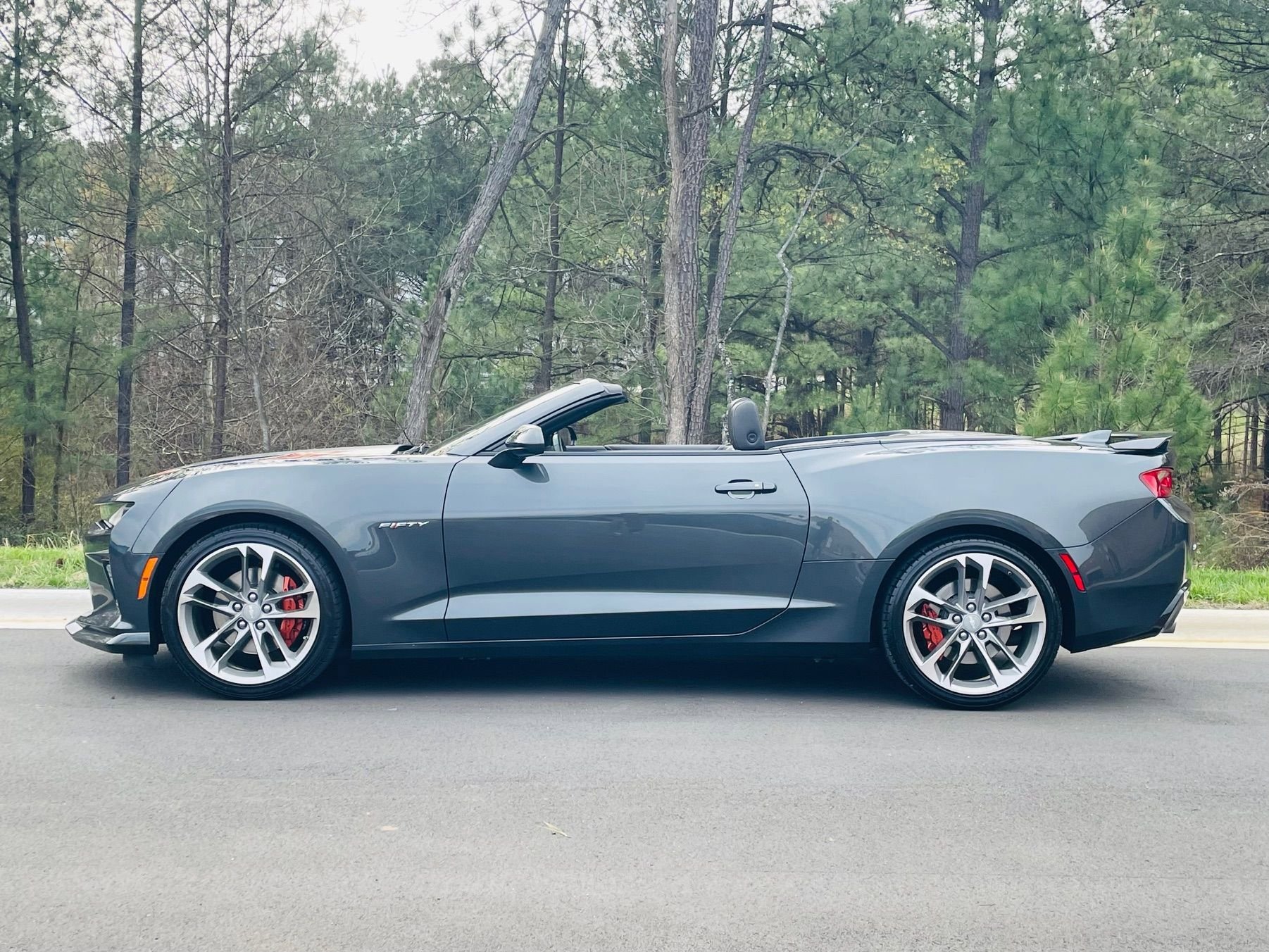 Used 2017 Chevrolet Camaro SS w/ 50th Anniversary Edition image 5