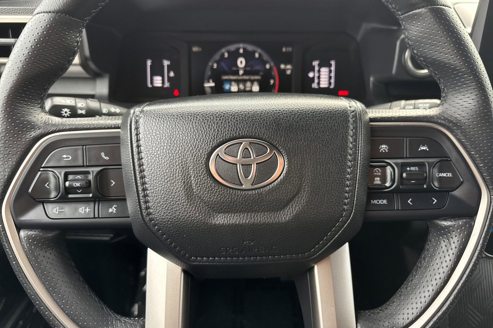 Certified 2025 Toyota 4Runner SR5 image 24