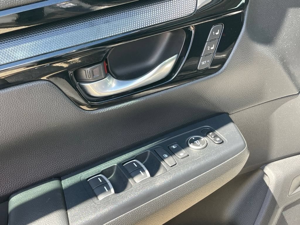 Used 2023 Honda CR-V EX-L image 18