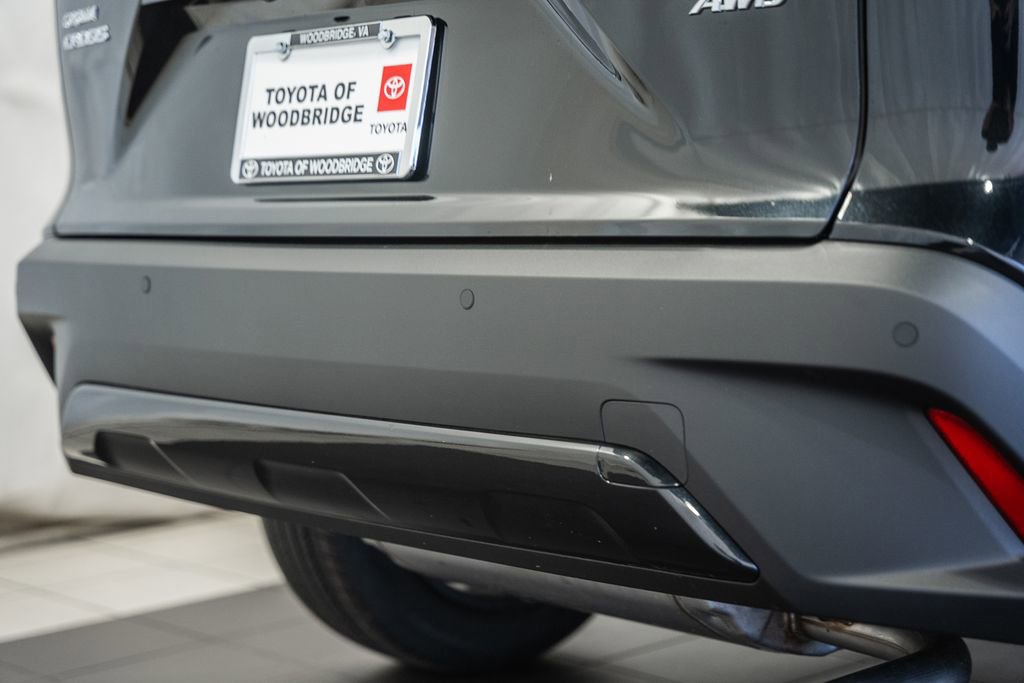 New 2026 Toyota Corolla Cross XLE image 7