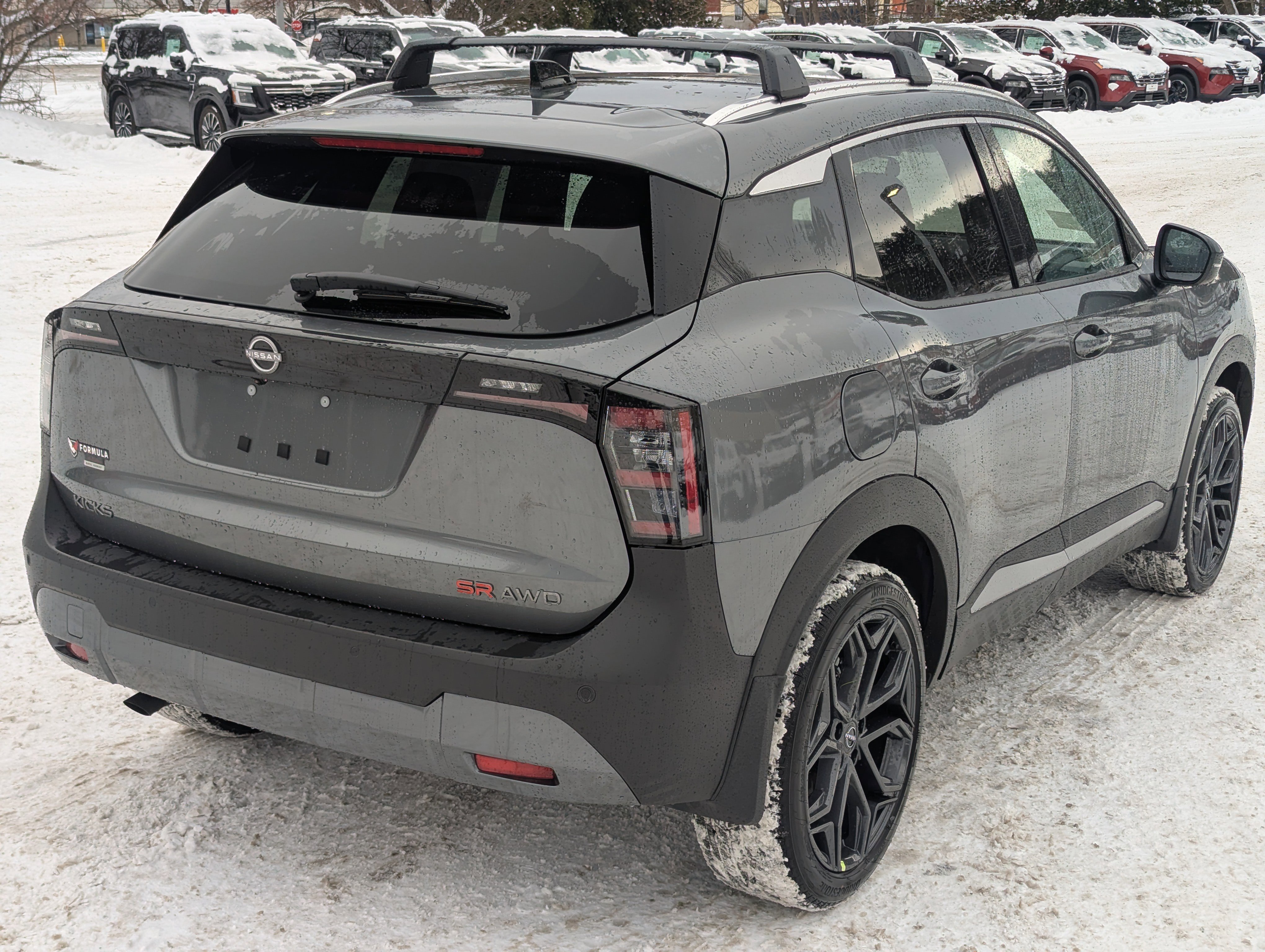 New 2026 Nissan Kicks SR w/ Cold Weather Package image 7