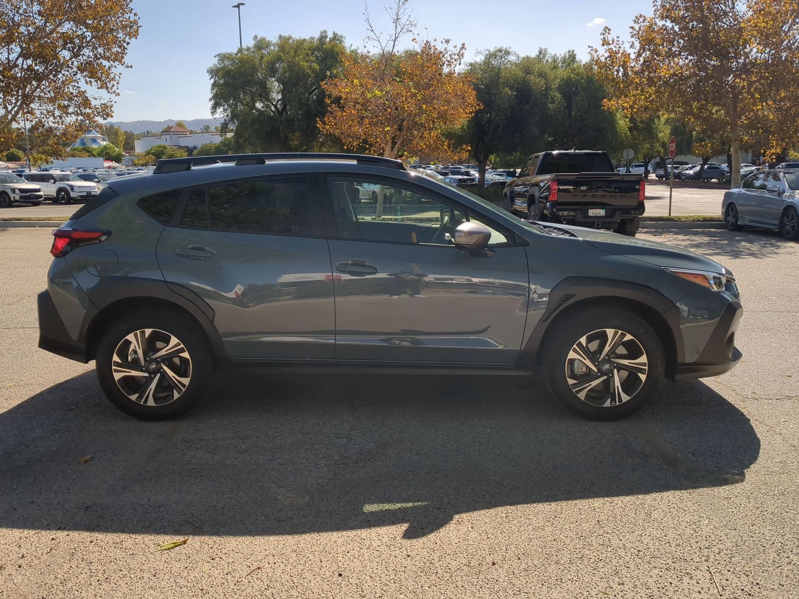 Certified 2024 Subaru Crosstrek 2.0i Premium w/ Crosstrek Mirror Package AWD/4WD image 6