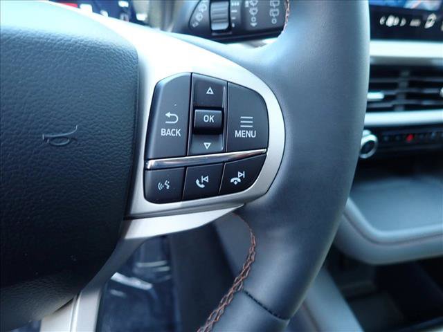New 2026 Ford Explorer Active w/ Active Comfort Package AWD/4WD image 17