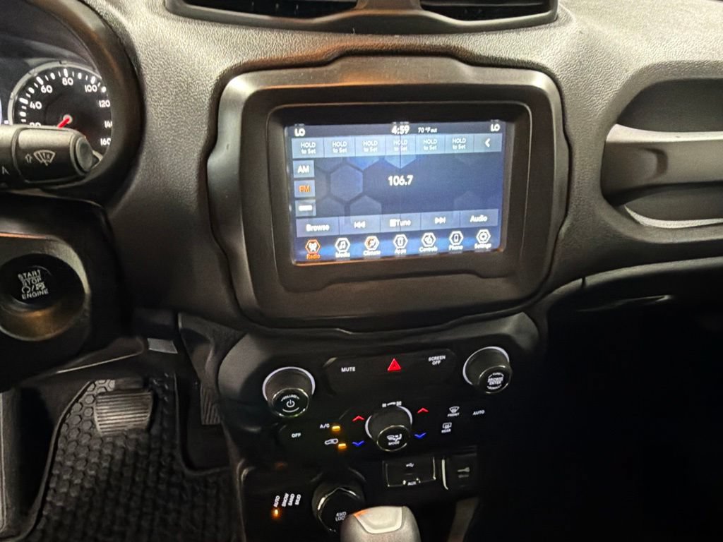 Used 2020 Jeep Renegade Latitude w/ Cold Weather Group AWD/4WD image 26