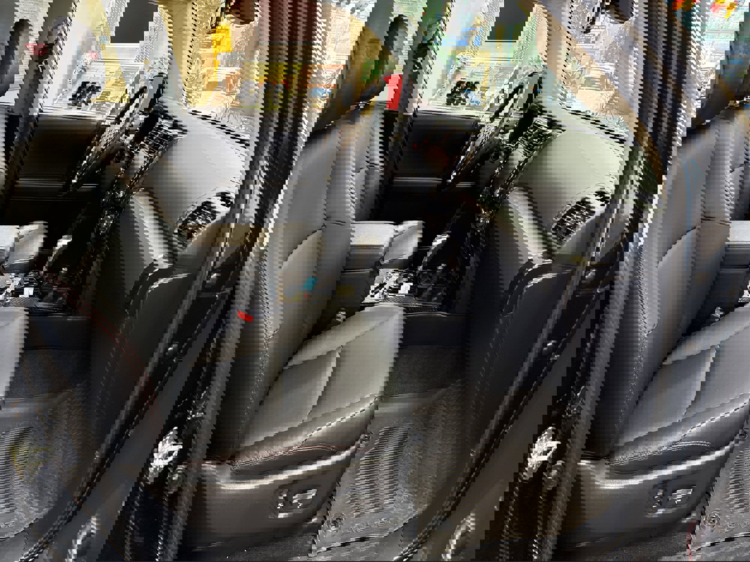 Used 2023 Toyota 4Runner TRD Off-Road Premium w/ Off Road Premium Plus Package image 18