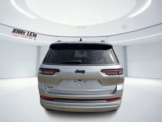 New 2026 Jeep Grand Cherokee L Limited AWD/4WD image 4