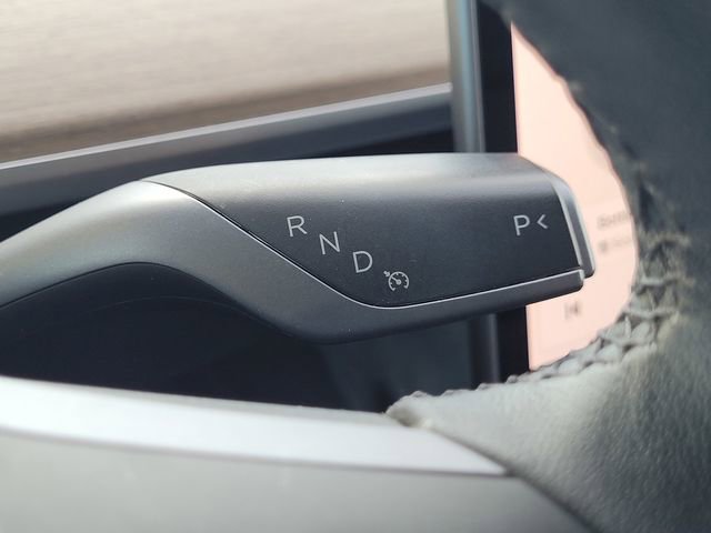 Used 2023 Tesla Model Y Long Range image 13