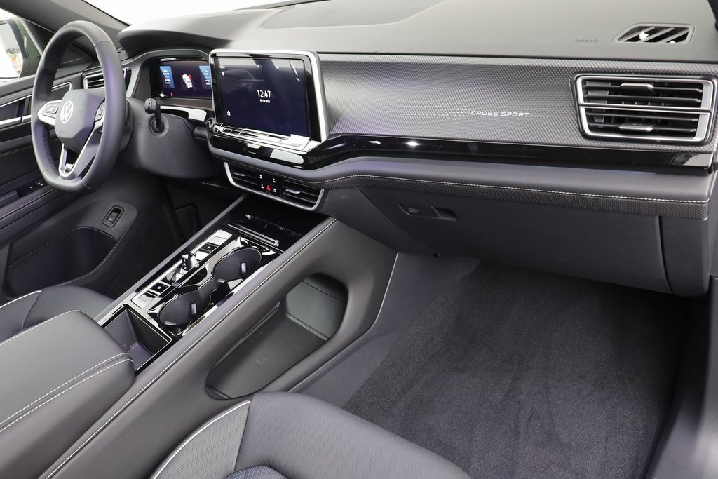 New 2026 Volkswagen Atlas Cross Sport SEL Premium R-Line image 21