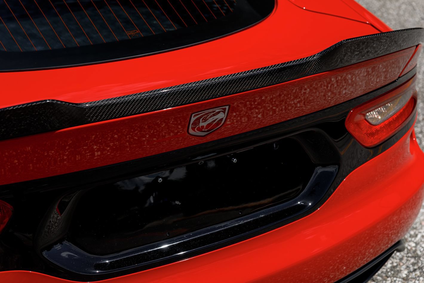 Used 2014 SRT Viper GTS w/ GTS Laguna Interior Package RWD image 11