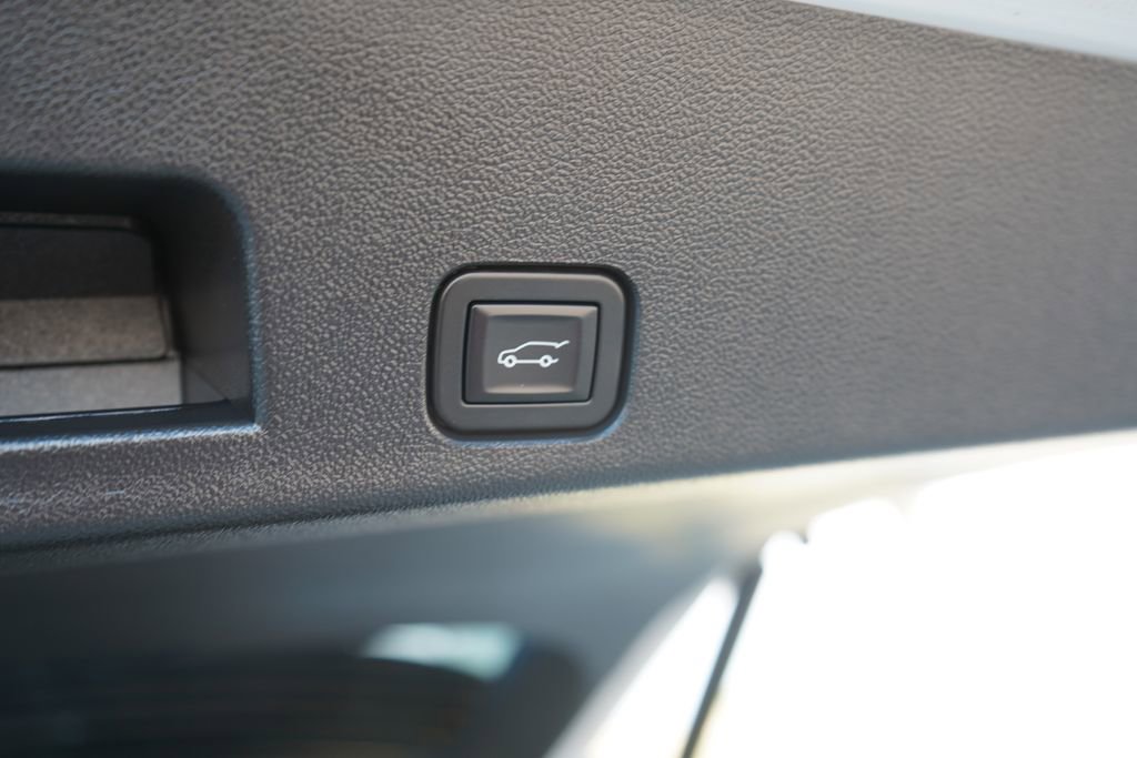 Used 2026 GMC Acadia Elevation w/ Elevation Premium Package AWD/4WD image 27