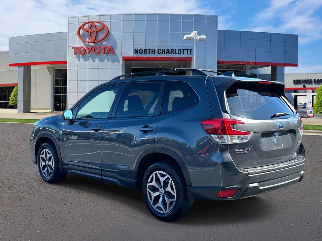 Used 2020 Subaru Forester Premium w/ Popular Package #1 AWD/4WD image 4