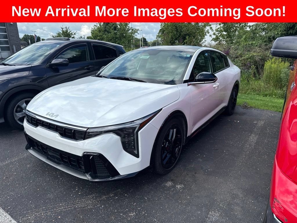 Used 2025 Kia K4 GT-Line Turbo FWD image 1