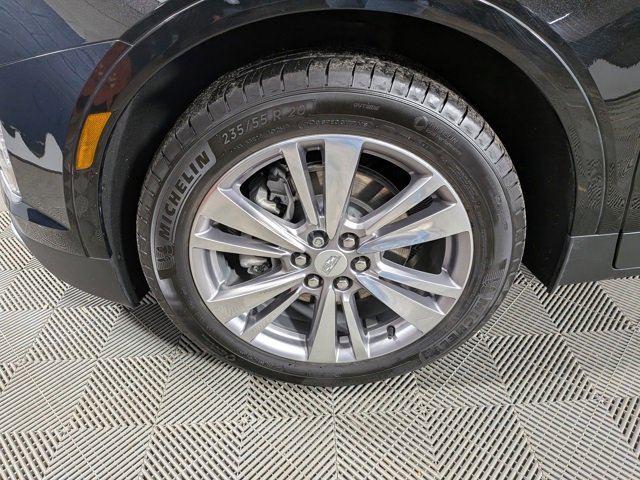 Certified 2025 Cadillac XT5 Premium Luxury w/ LPO, Floor Liner Package image 36