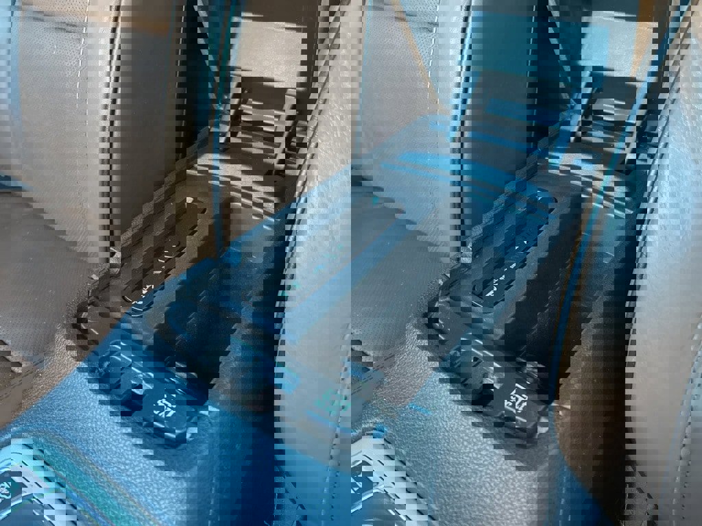 Used 2019 Jeep Grand Cherokee Summit image 33