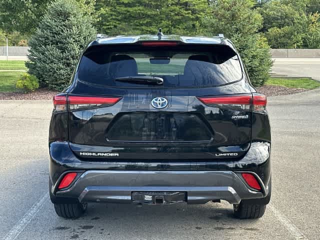 Used 2021 Toyota Highlander Limited AWD/4WD image 4