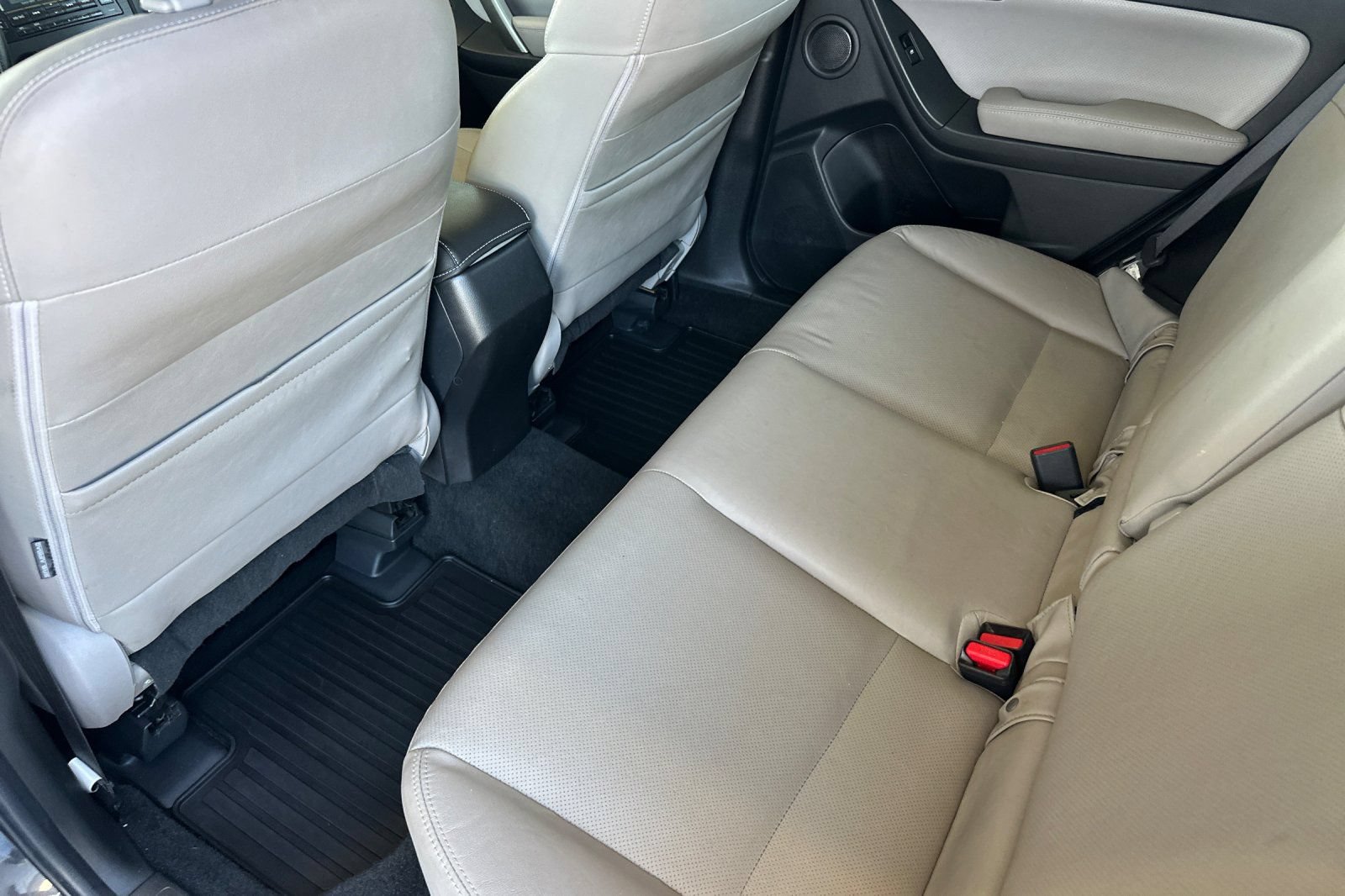 Used 2015 Subaru Forester 2.5i Touring w/ Popular Package #2 AWD/4WD image 11