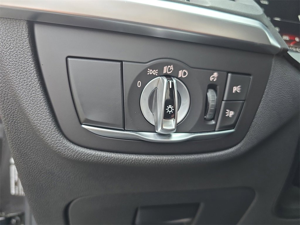 Used 2022 BMW X4 M w/ Competition Package image 31