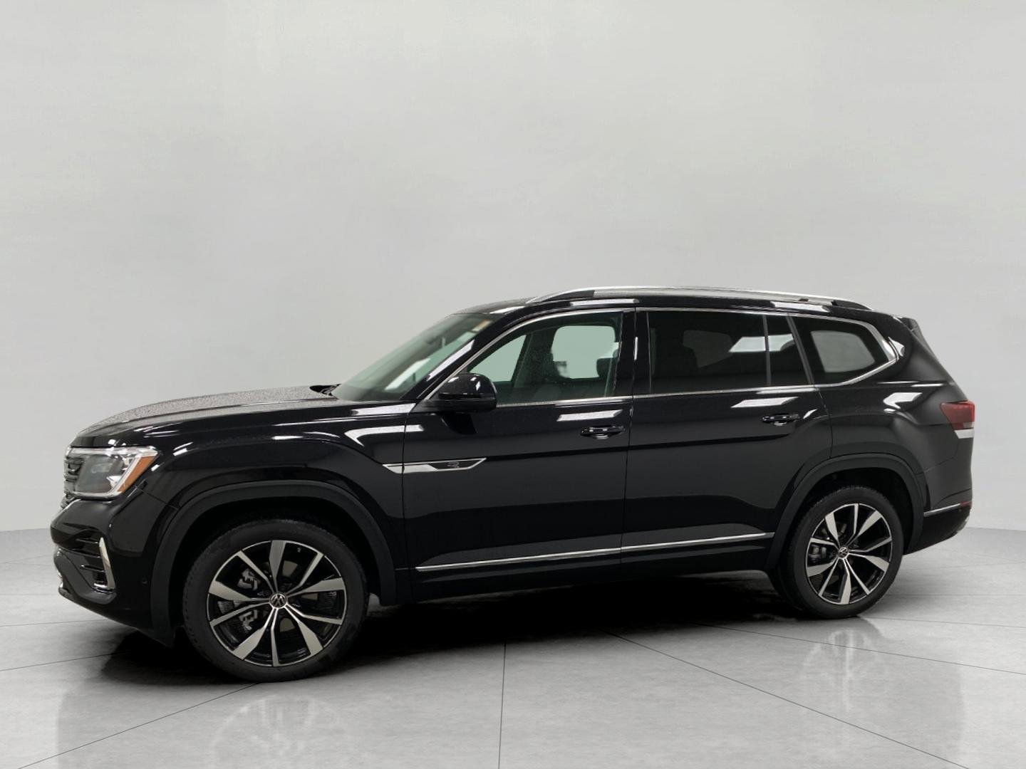 New 2026 Volkswagen Atlas SEL Premium R-Line image 9