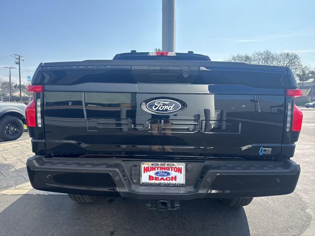 Used 2025 Ford F150 Lightning XLT image 9