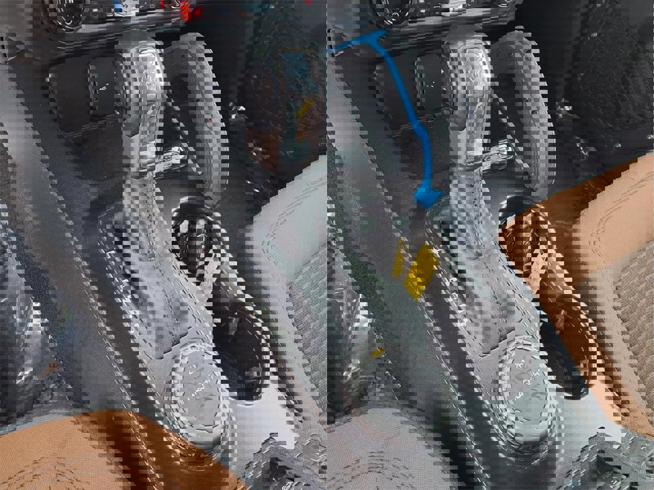 Used 2023 Ford Bronco Outer Banks image 24