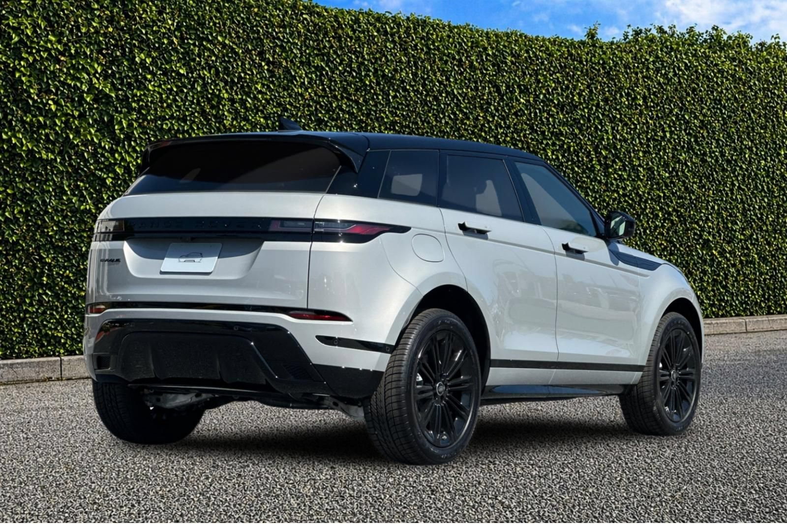 New 2026 Land Rover Range Rover Evoque Dynamic SE AWD/4WD image 6