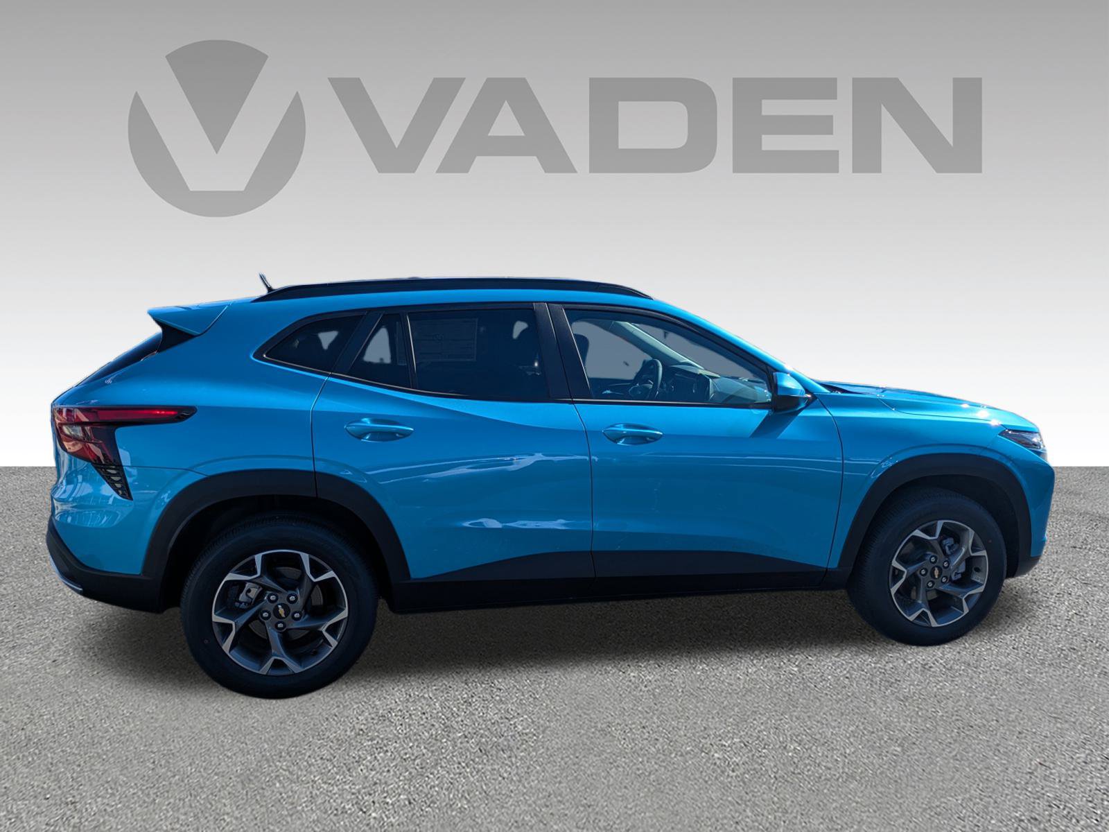 New 2026 Chevrolet Trax LT w/ Driver Confidence Package image 25