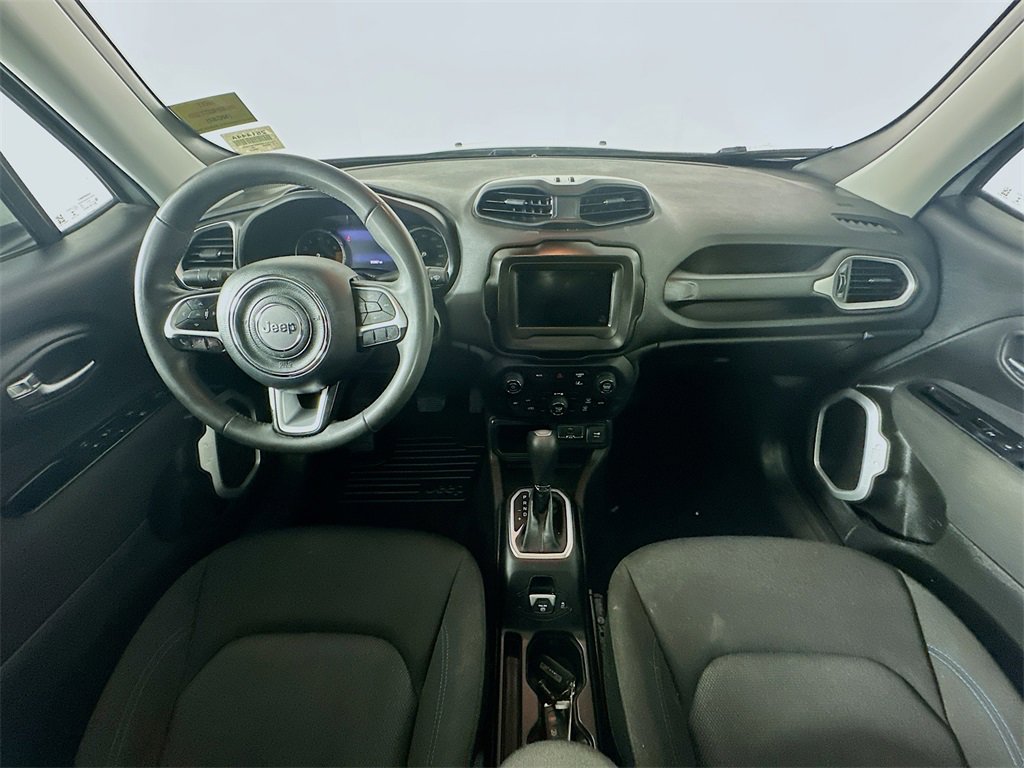 Used 2021 Jeep Renegade Latitude image 10