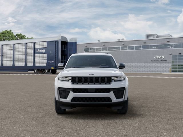 New 2026 Jeep Grand Cherokee Altitude AWD/4WD image 6