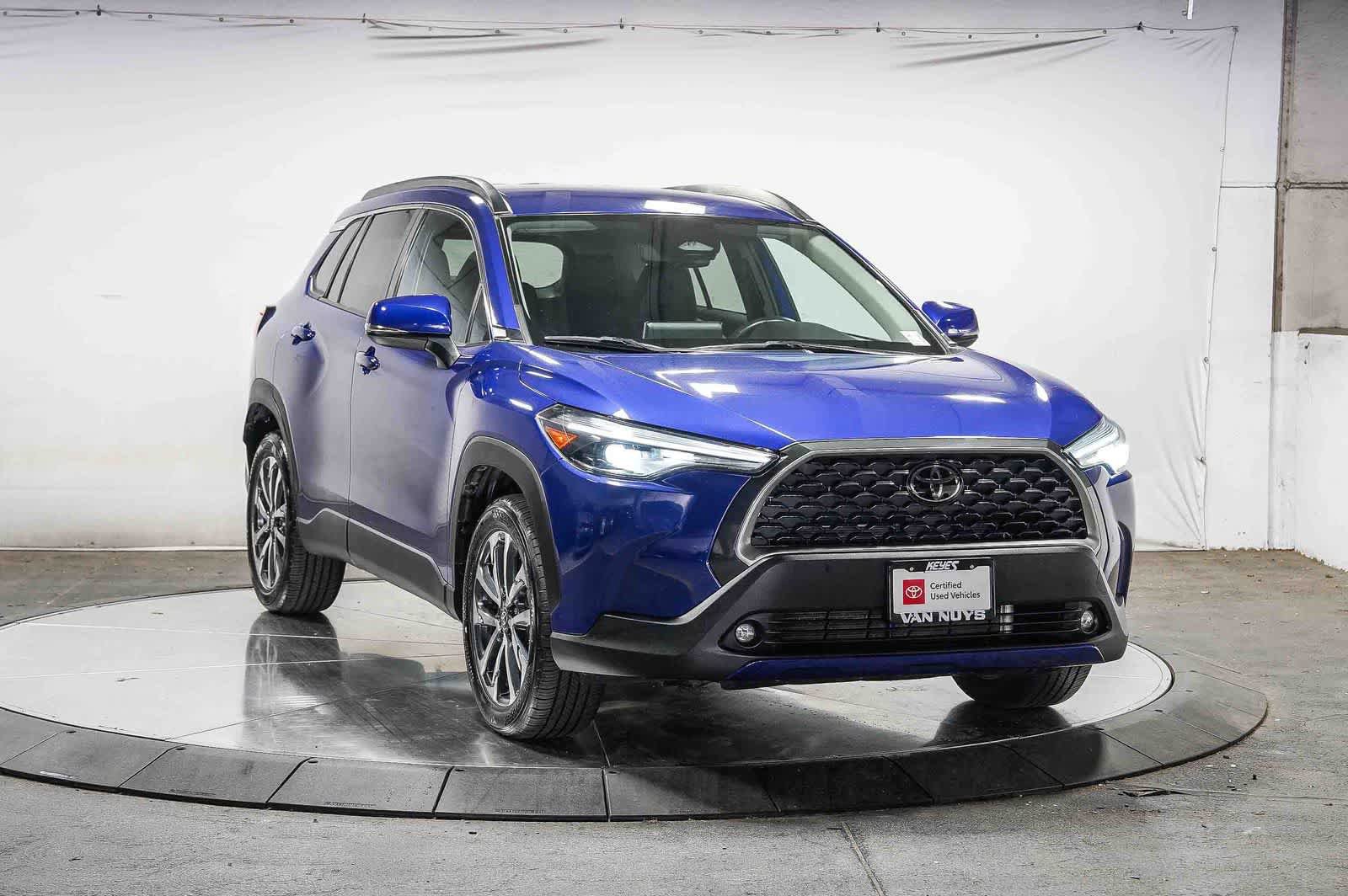 Certified 2024 Toyota Corolla Cross XLE FWD image 6
